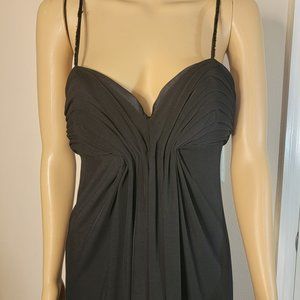 NWOT Gorgeous Mac Duggal Black Gown in V-Neck
